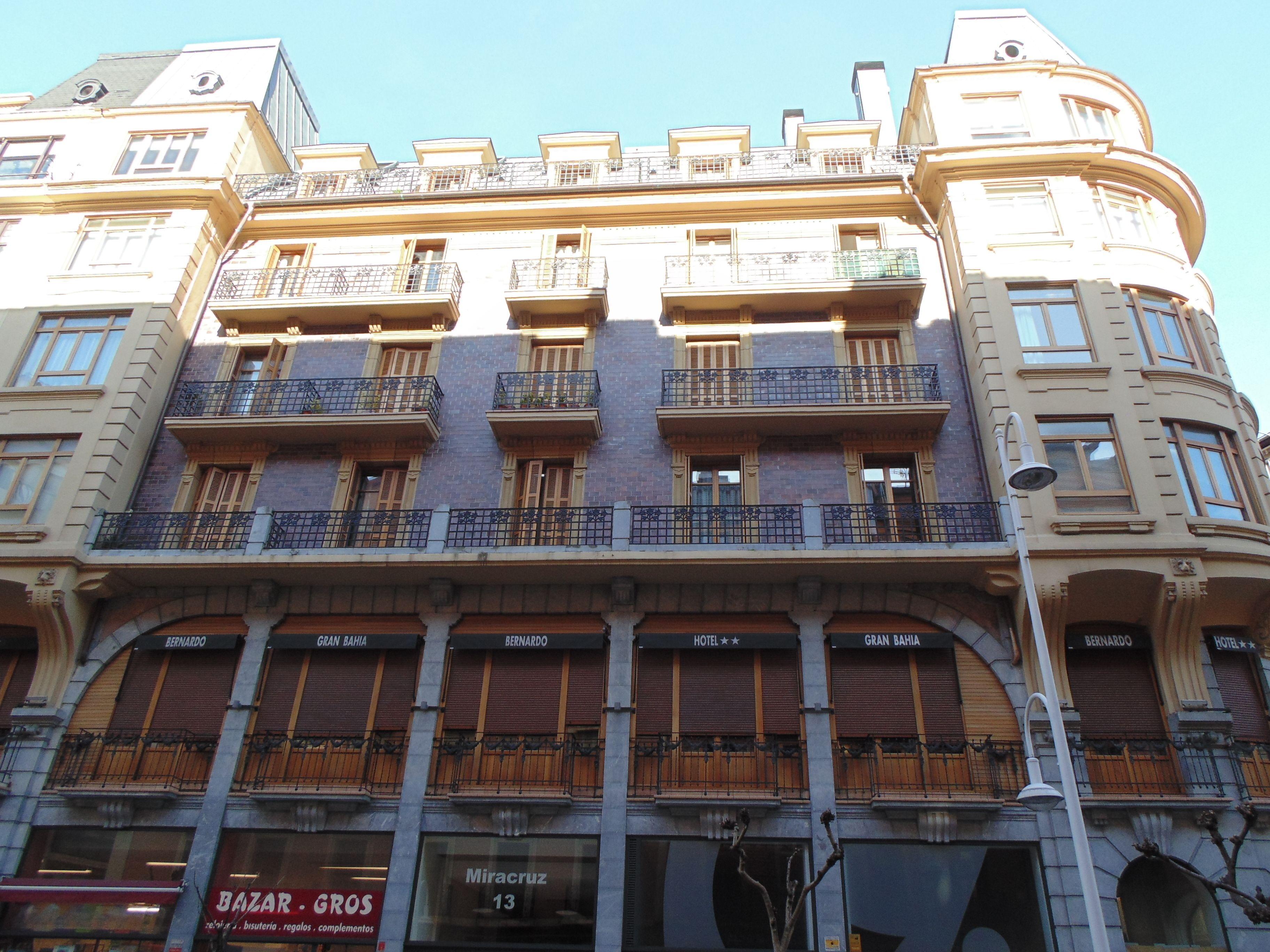 Hotel Trueba — Photos 1